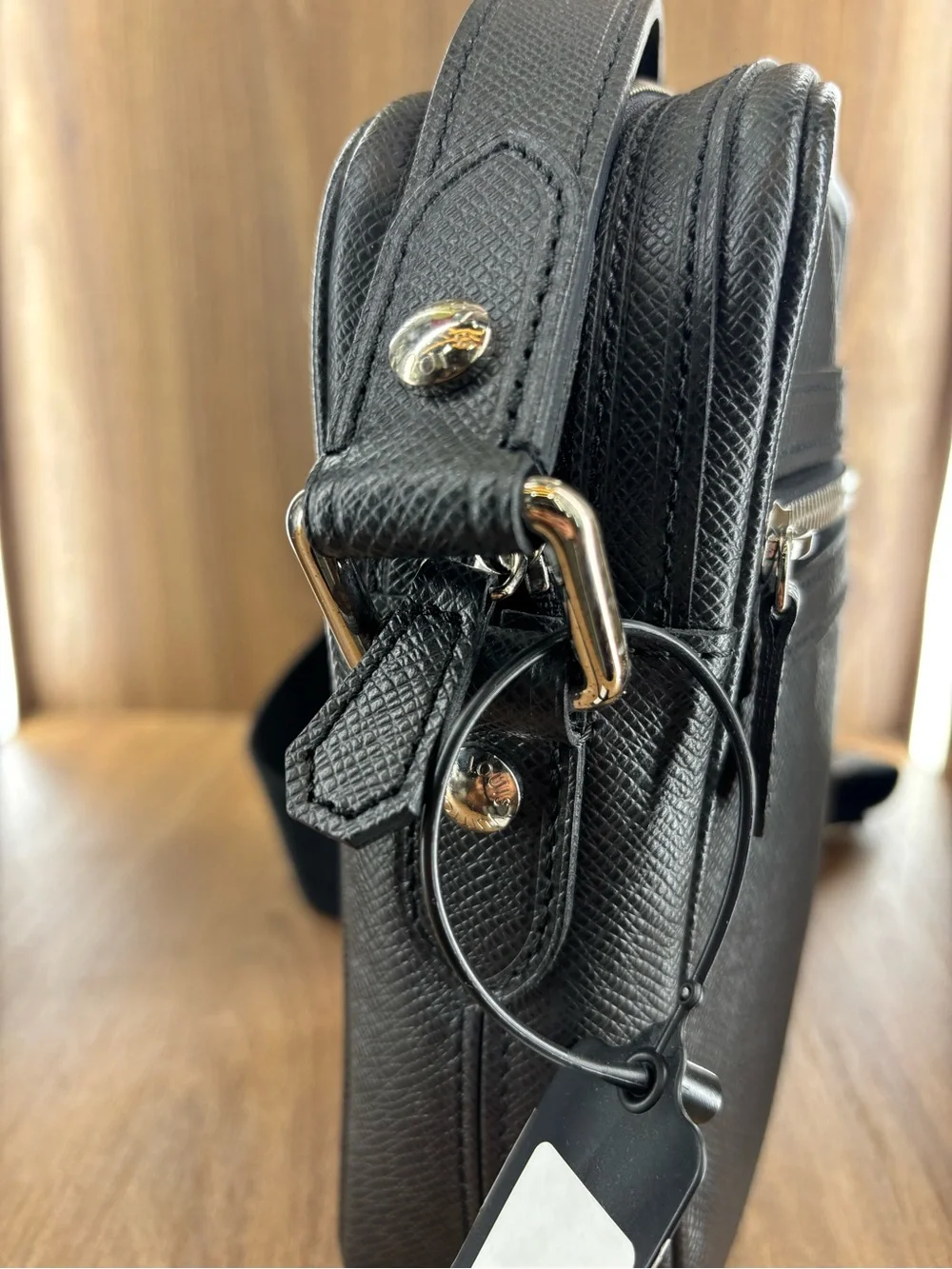 Louis Vuitton Danube PM Black Taiga Leather Crossbody Messenger Bag Authentic